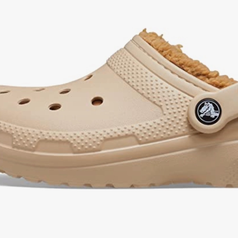 LOOKING FOR fuzzy lined crocs in the color chai